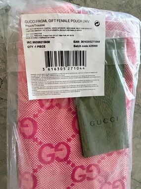 Gucci Pink GG Monogram canvas tote bag GWP